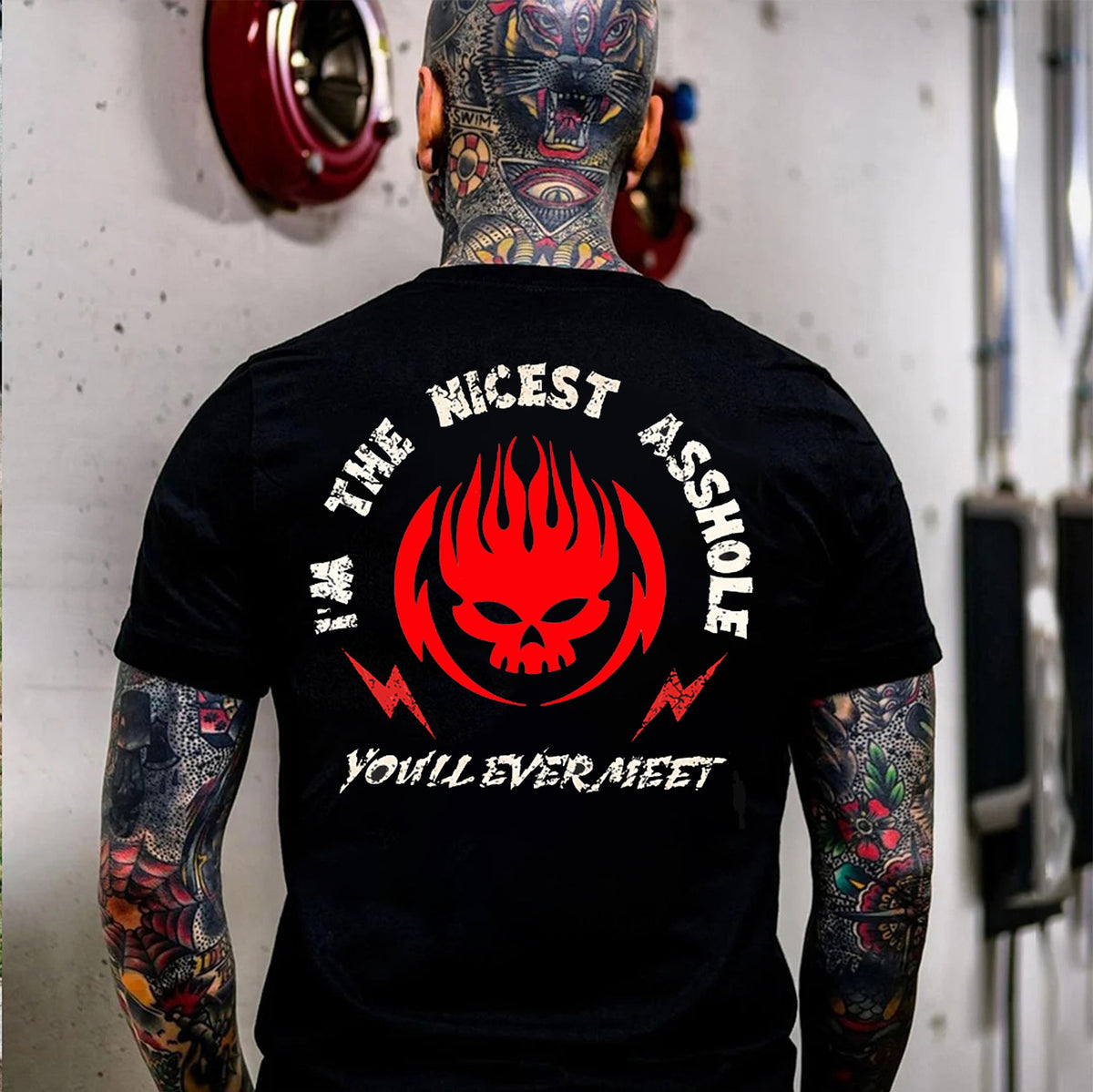 I'M THE NICEST ASSHOLE Red Skull Graffiti Black Print T-shirt