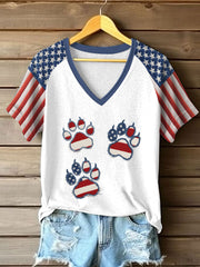 Camiseta con bandera y pata de perro para mujer
