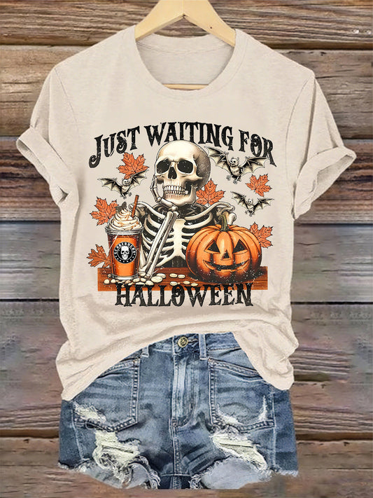 Women's Just Waiting for Halloween Print T-shirt